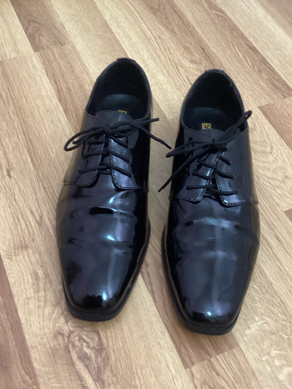 Men's Black Patent Leather Dress Shoes - Classic Lace-Up, size 11.